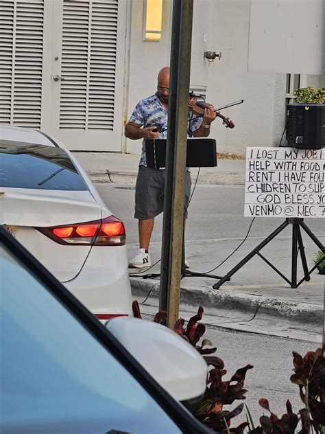 violin scam parking lot